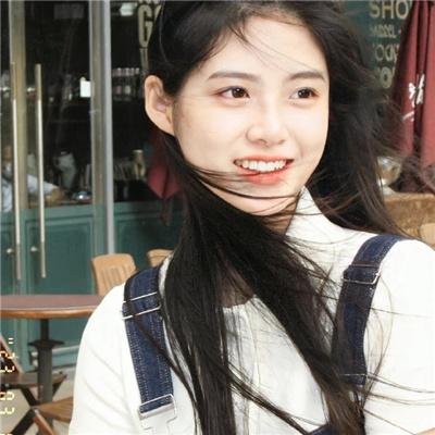 倒挂的爱丽丝